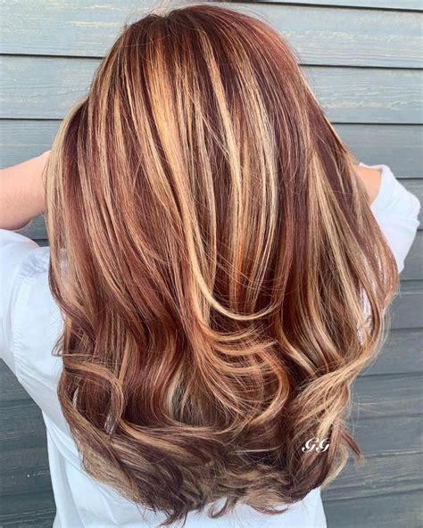 caramel highlights in auburn hair|auburn hair with blonde highlights.